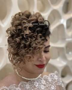تصویری از موهای ویو شده